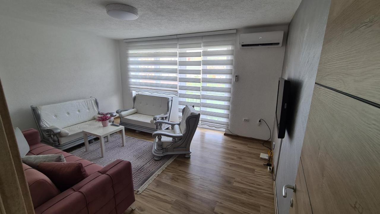 Galata Vip Apartment โนวีปาซาร์ ภายนอก รูปภาพ