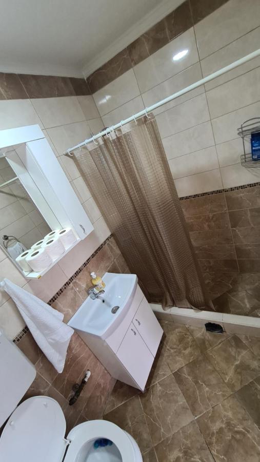 Galata Vip Apartment โนวีปาซาร์ ภายนอก รูปภาพ